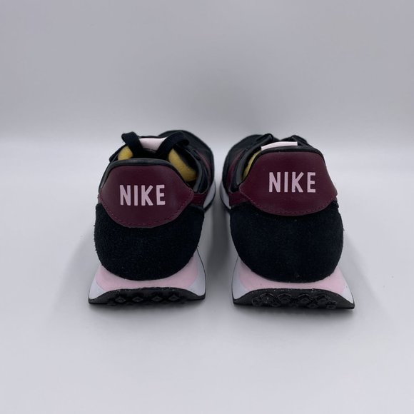 Nike Waffle Trainer 2 Black / Dark Beetroot Womens Shoes - Picture 4 of 8